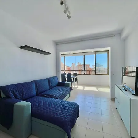 Gemelos XII Benidorm Levante Esterno foto