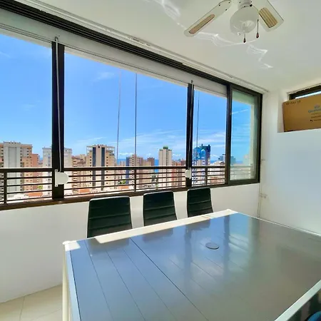 Gemelos XII Benidorm Levante Esterno foto